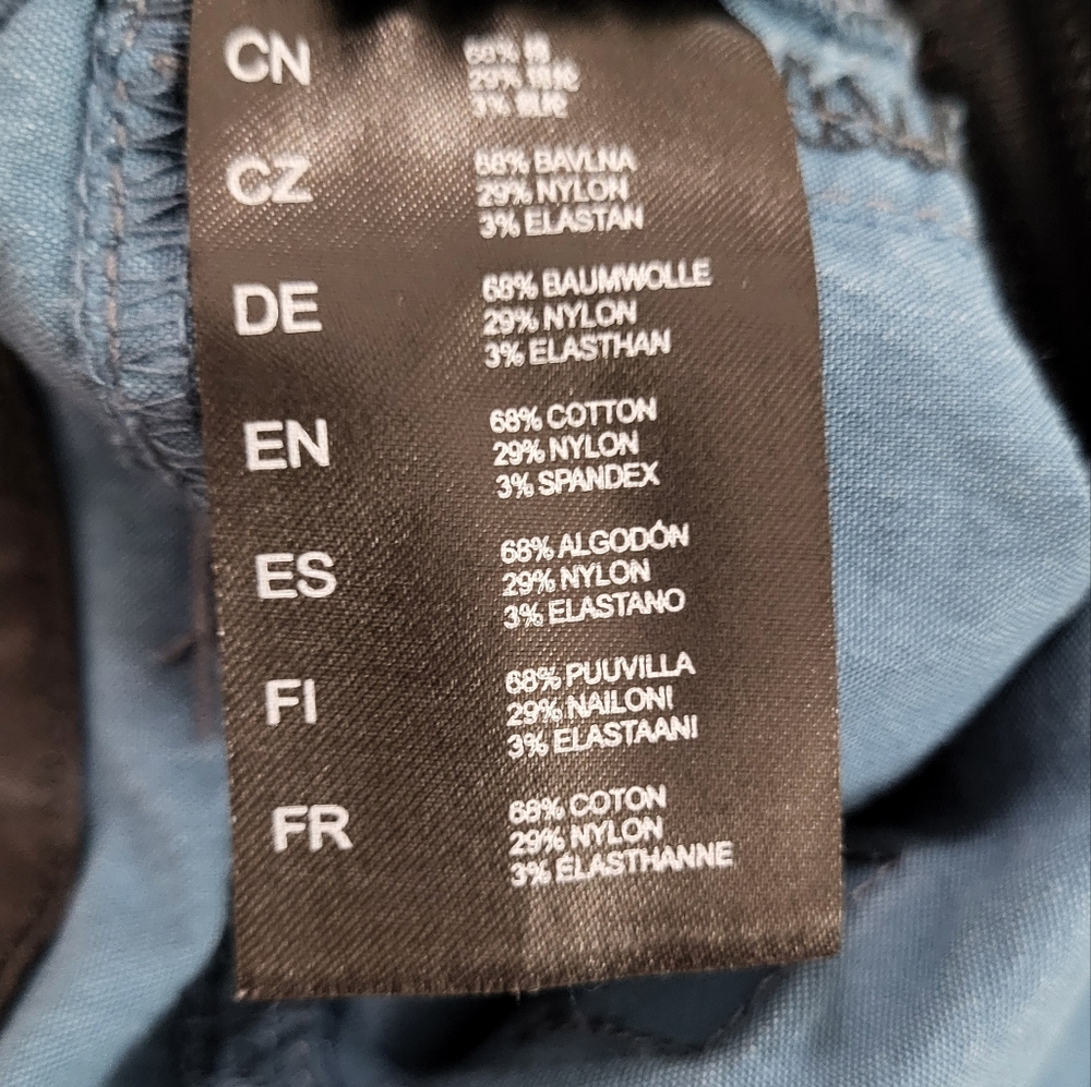 KUHL Ramblr Shorts 10" Inseam in Deep Waters Blue Size 30 - Picture 14 of 14